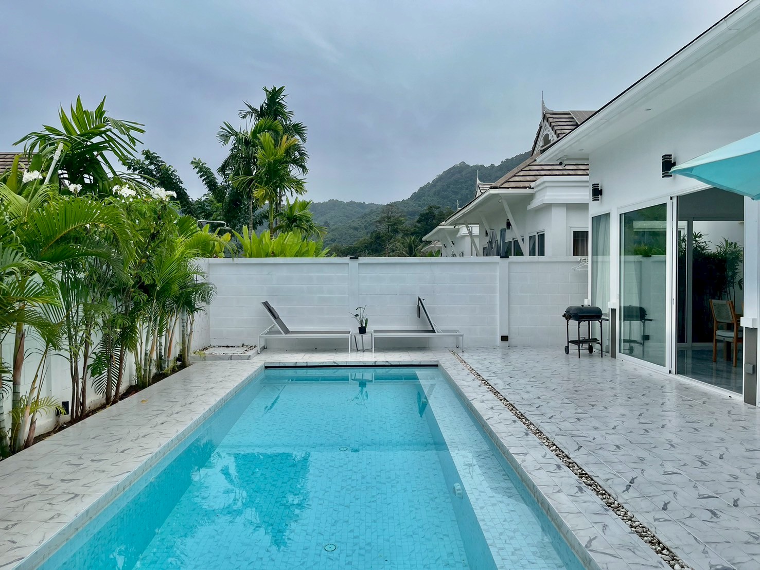 Kamala Garden View Villas